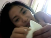 Myanmar girlfriend enjoys blowjob